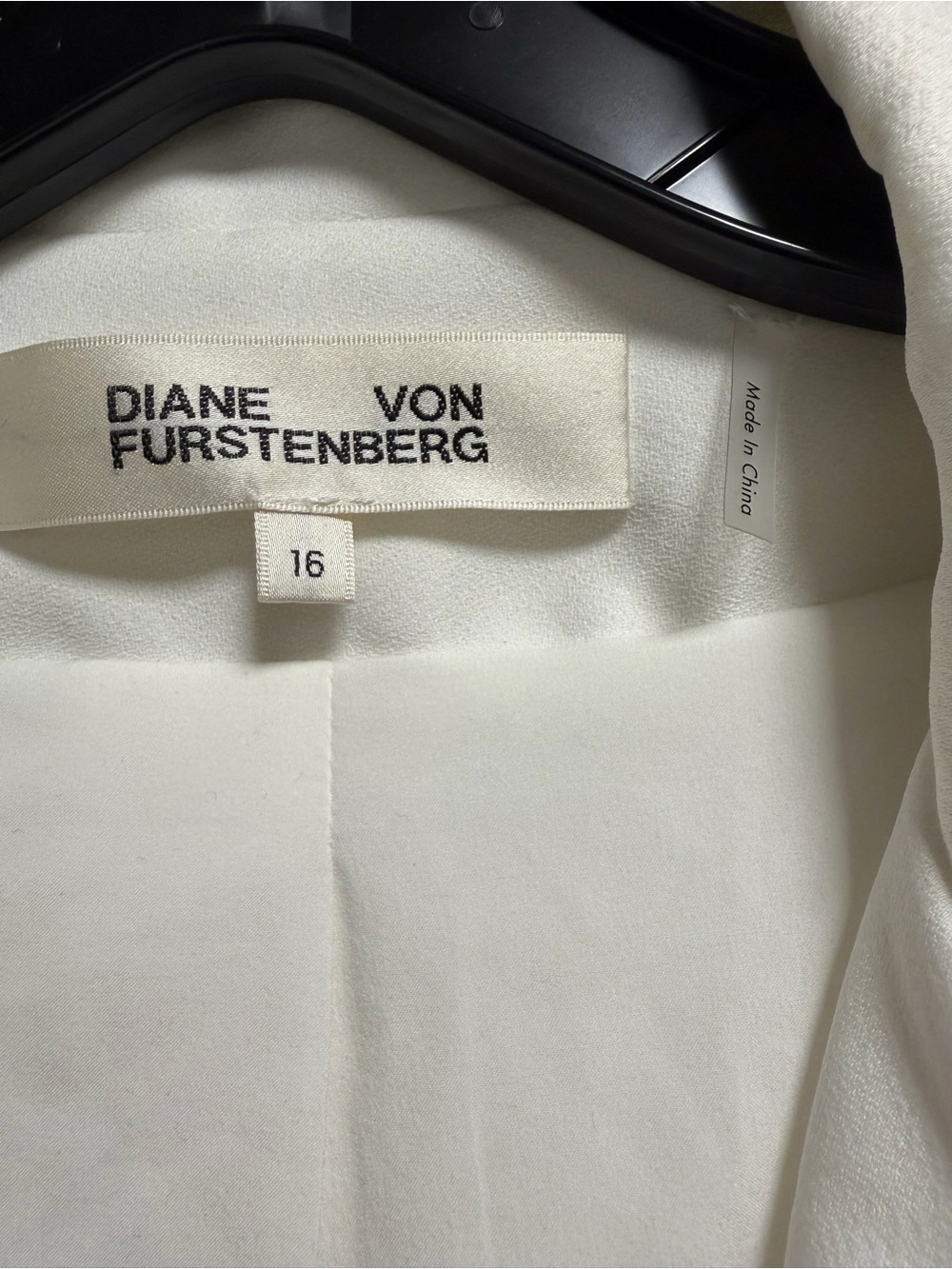Diane Von Furstenberg White Crepe Button Blazer Women’s Size 16 Pockets - Picture 3 of 13